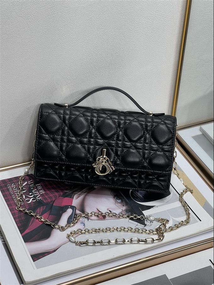 2025228Y650P222149173