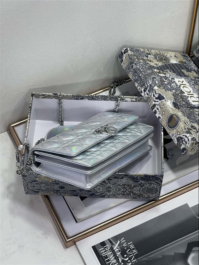 2025228Y650P222149554