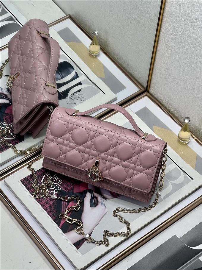 2025228Y650P222149791