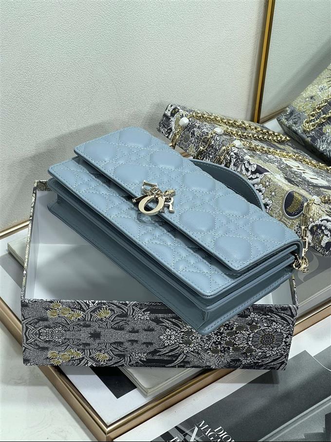 2025228Y650P222150814