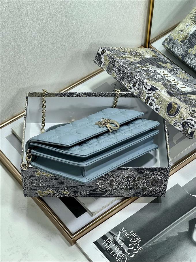 2025228Y650P222150829