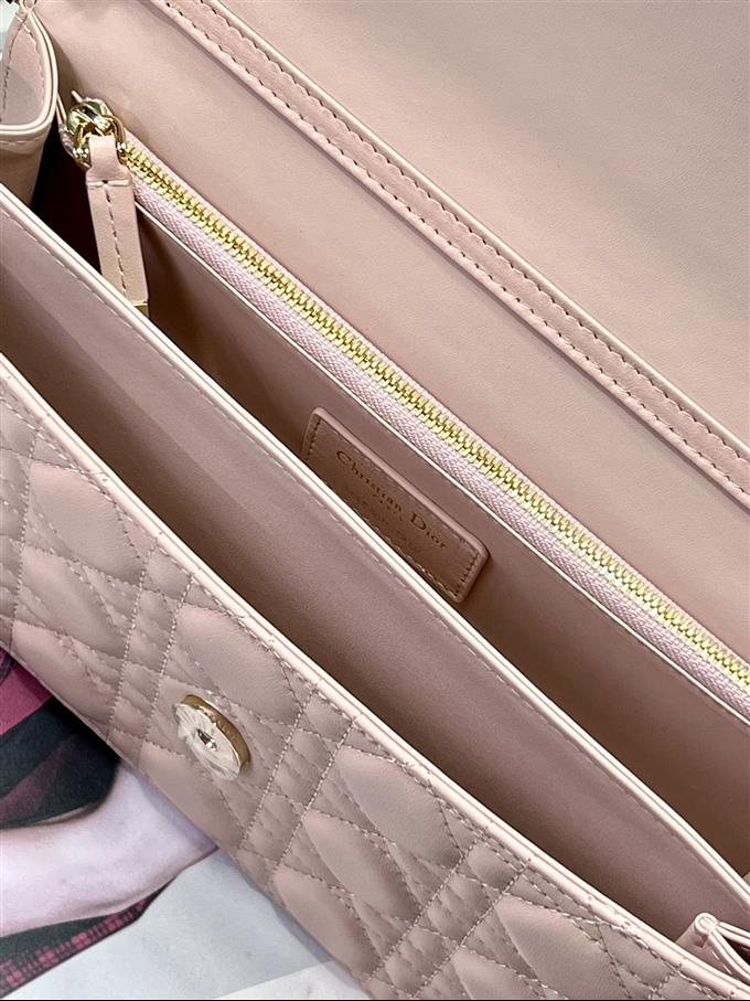 2025228Y650P222153699