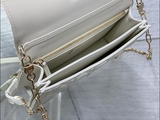 2025228Y650P222154108