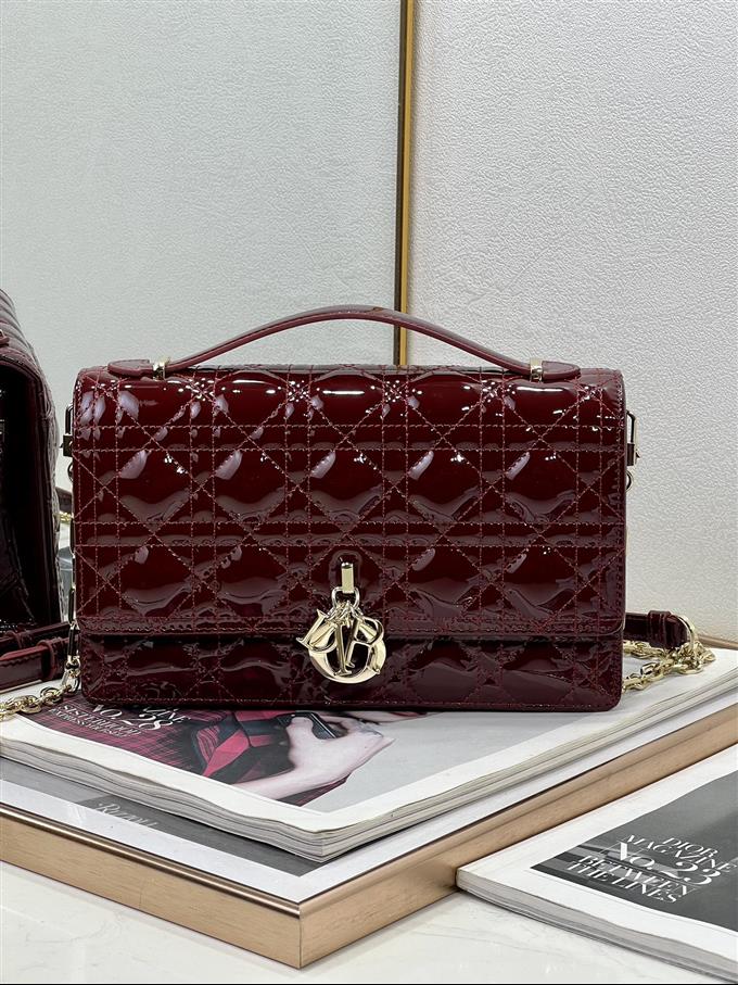 2025228Y650P222154986