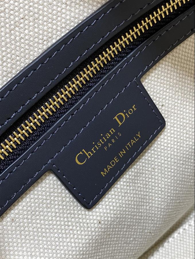 2025228Y600P21142759