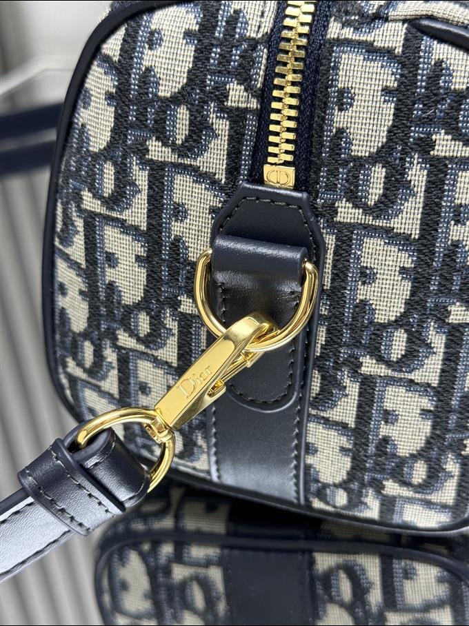 2025228Y600P211430982