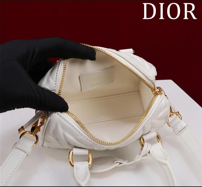 2025228Y600P211431263