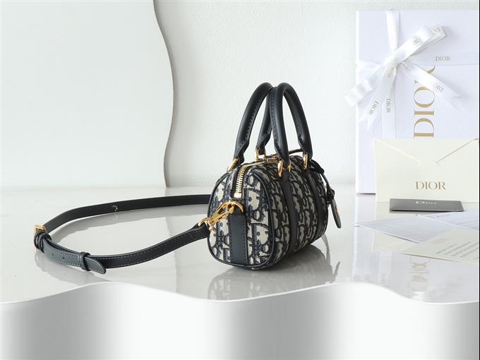 2025228Y620P211431497