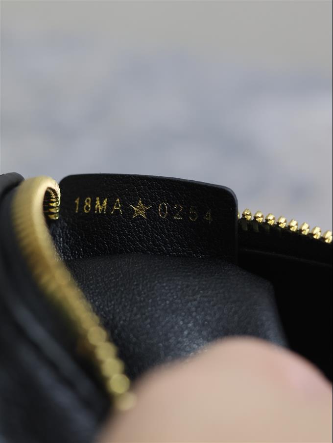 2025228Y650P21142843