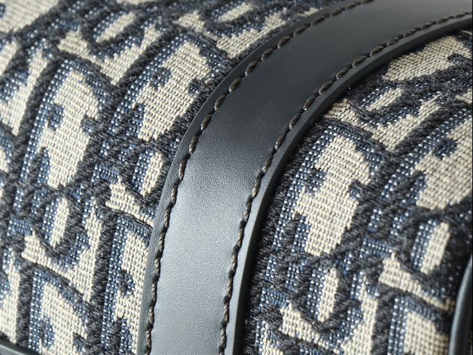 2025228Y650P211431705