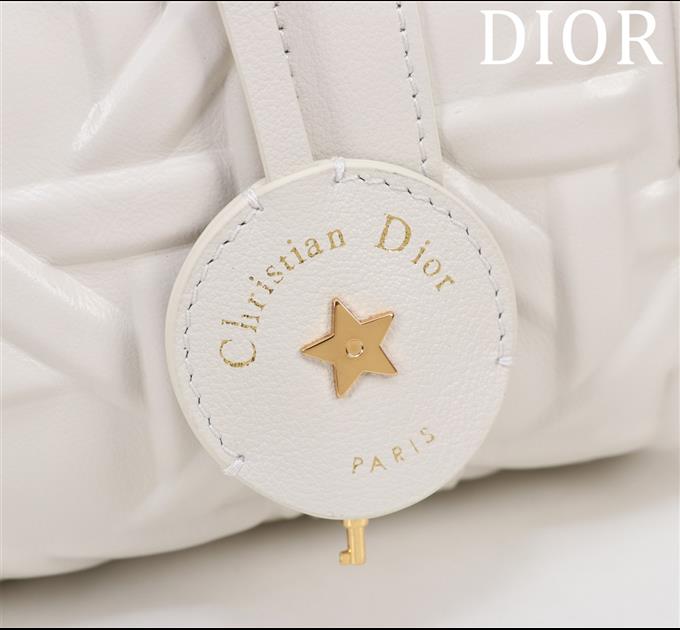 2025228Y650P211431879