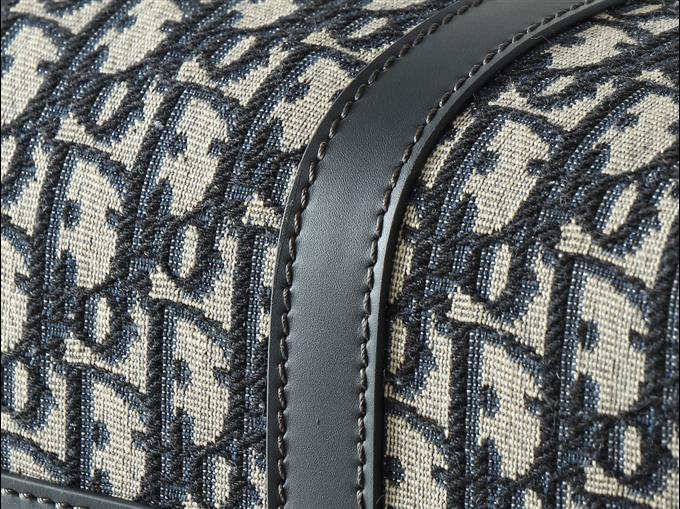 2025228Y680P211432425