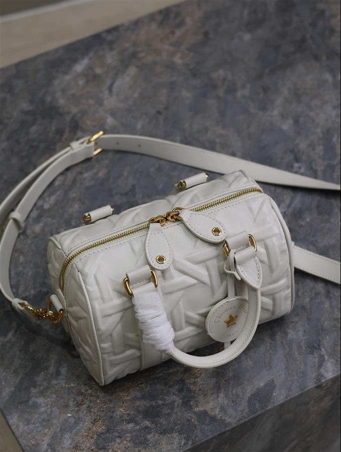 2025228Y700P21142918