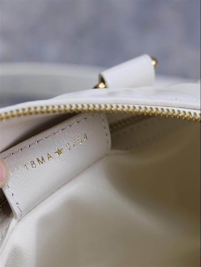 2025228Y700P21142950