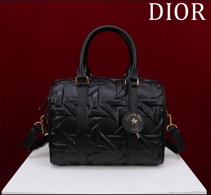 2025228Y700P211432659