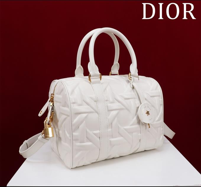 2025228Y700P211432815