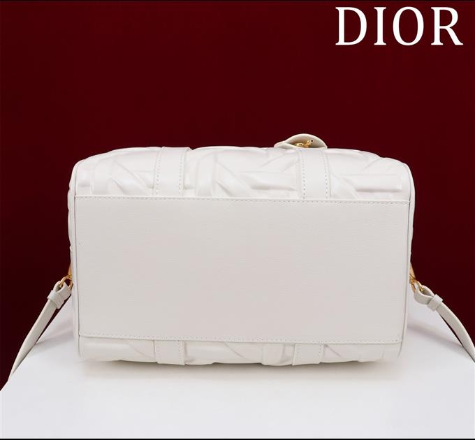 2025228Y700P211432846