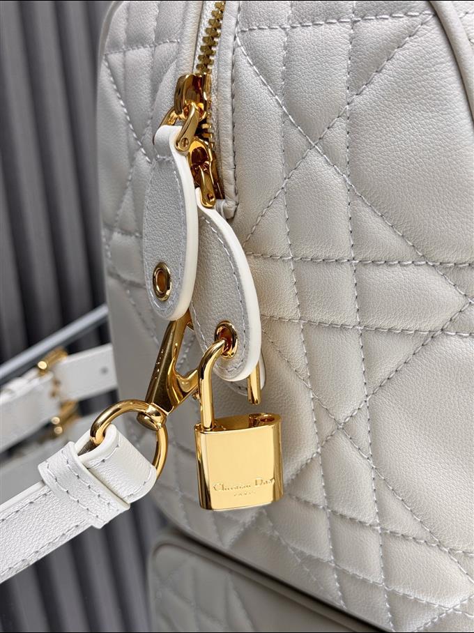 2025228Y720P211429986