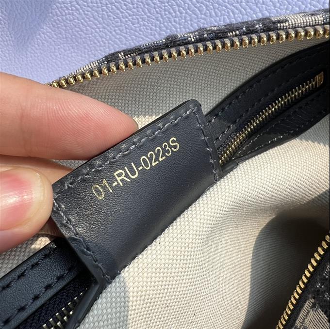 2025228Y800P211430887