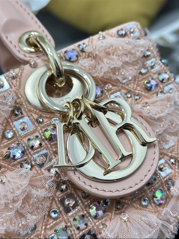 2025228Y1450P204518764