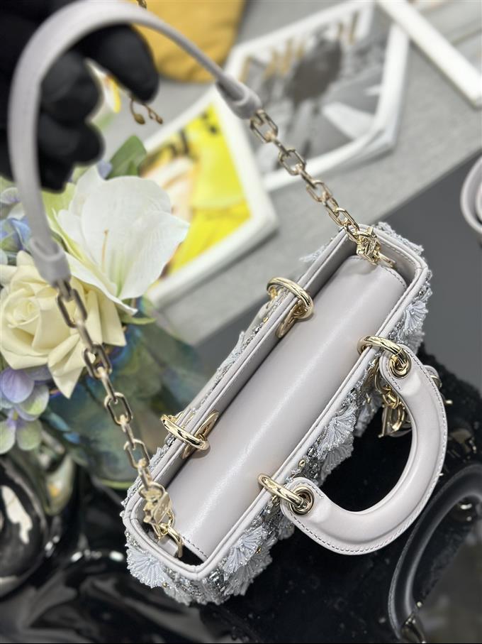 2025228Y1480P20459442