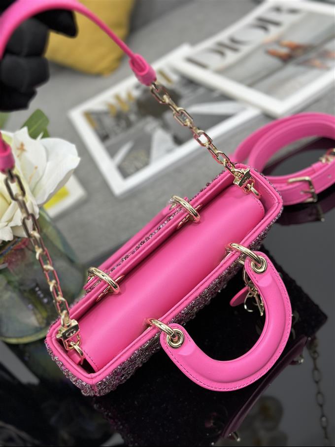 2025228Y1660P204519110