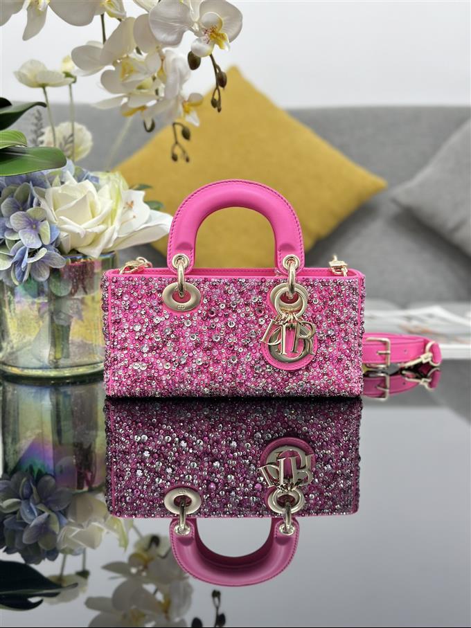 2025228Y1660P20451915