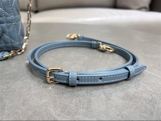 2025228Y600P204510559