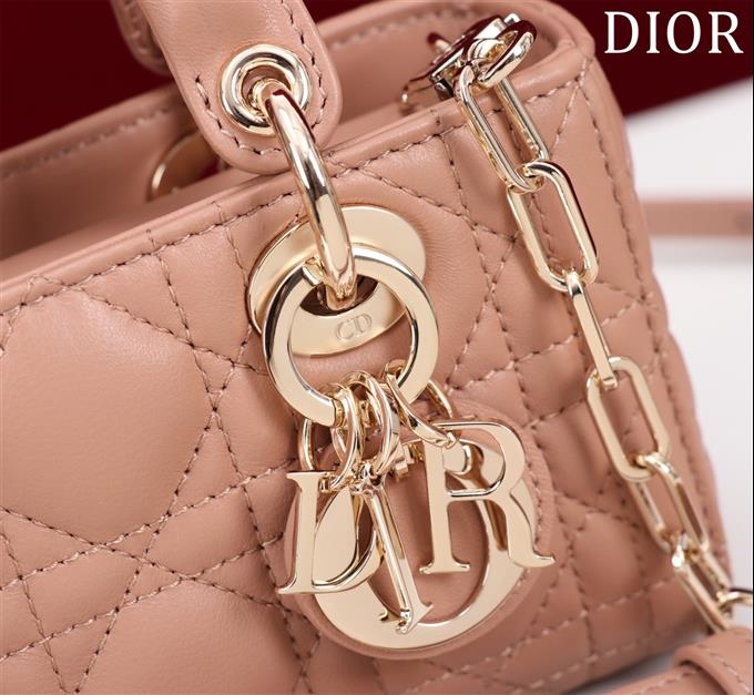 2025228Y650P204350152