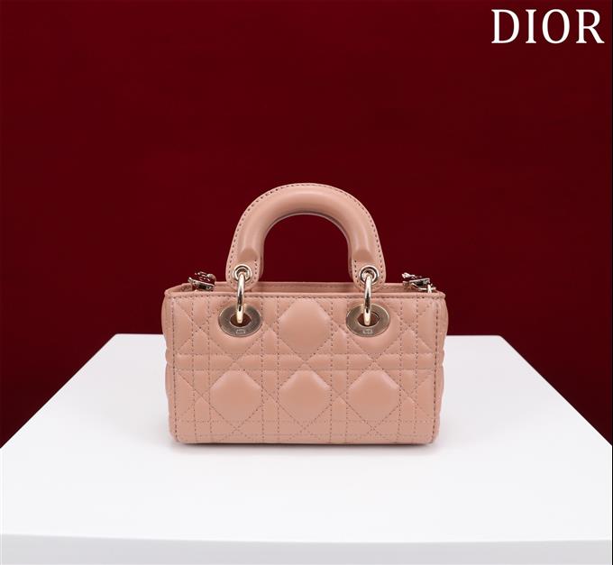 2025228Y650P20435058