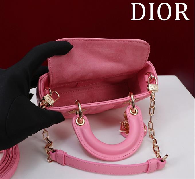 2025228Y650P204351226