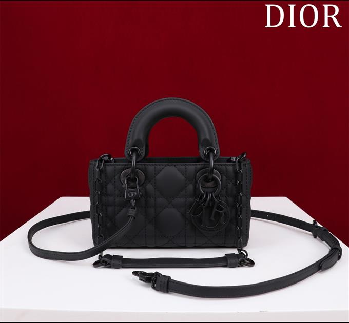 2025228Y650P204351414