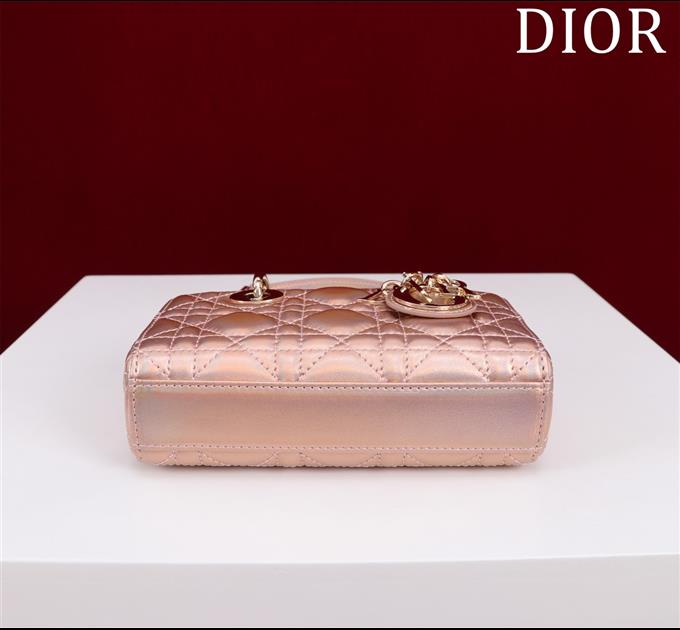 2025228Y650P20435154