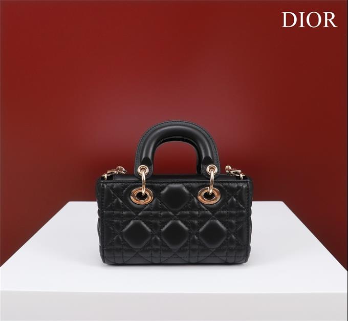 2025228Y650P204353336