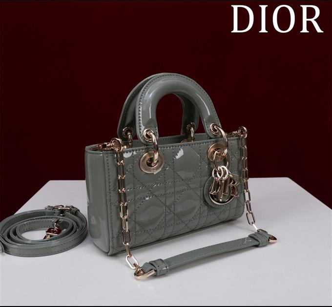 2025228Y650P20435412