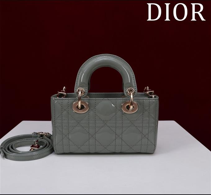 2025228Y650P20435428