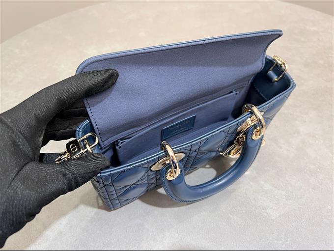 2025228Y650P204511602