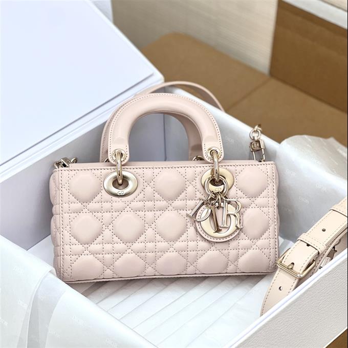 2025228Y650P204519723