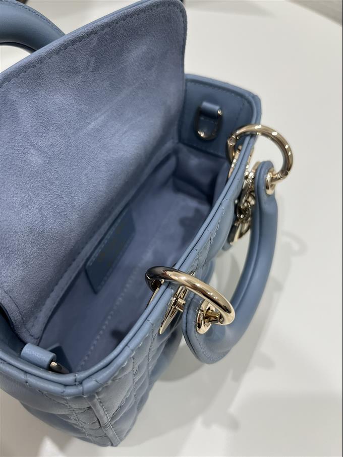 2025228Y650P215710505