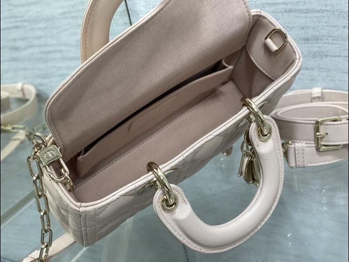 2025228Y650P21579523