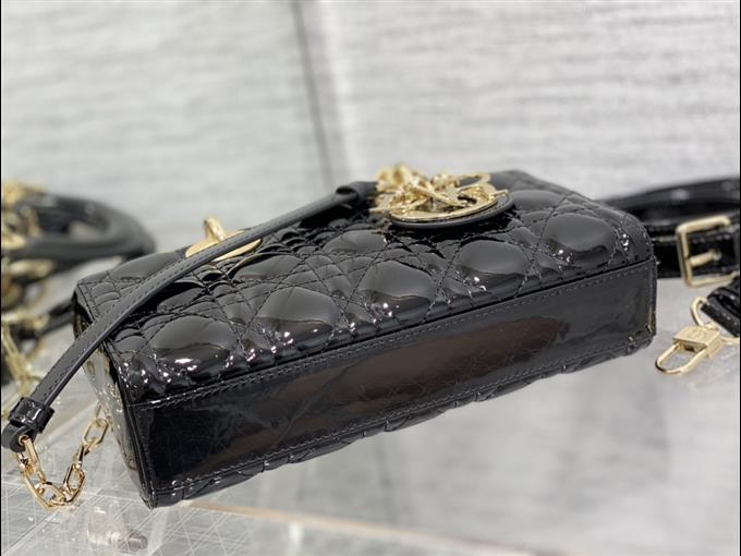 2025228Y650P21579649