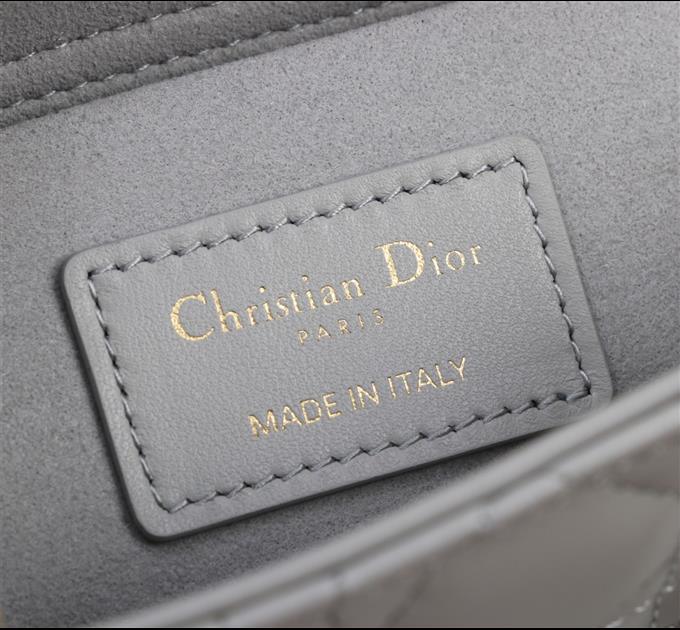 2025228Y700P204355804