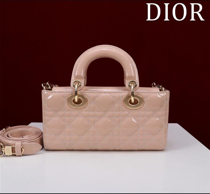 2025228Y700P204356278