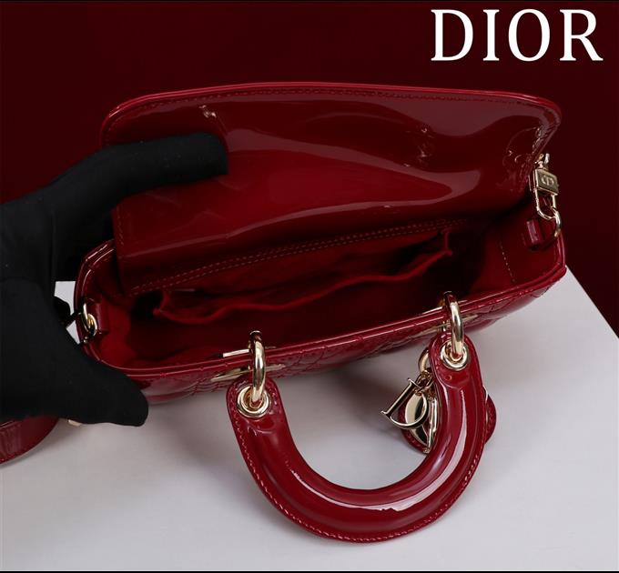 2025228Y700P204356468