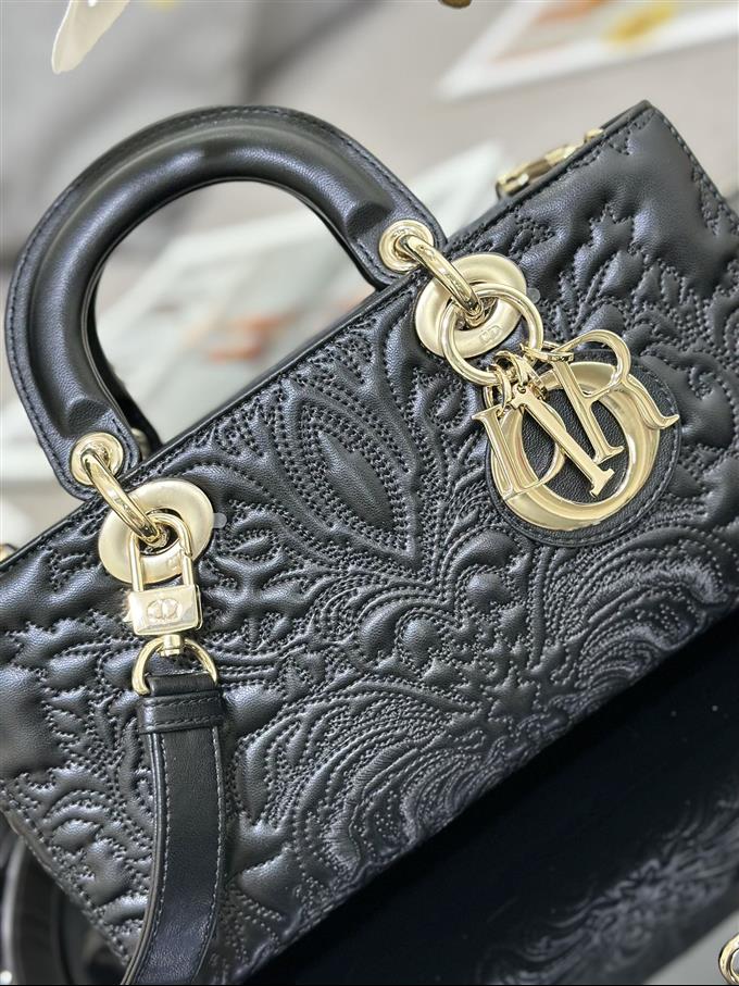 2025228Y700P204513839