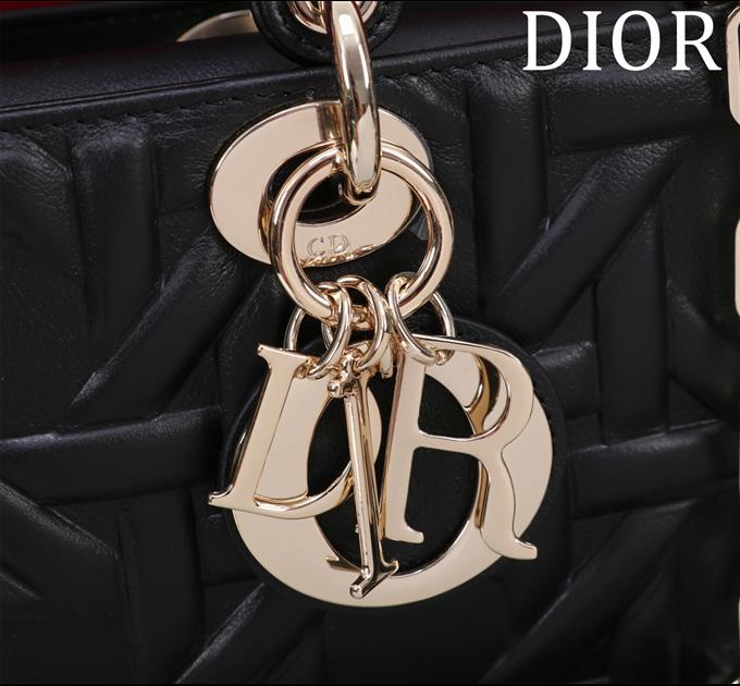 2025228Y750P21571356