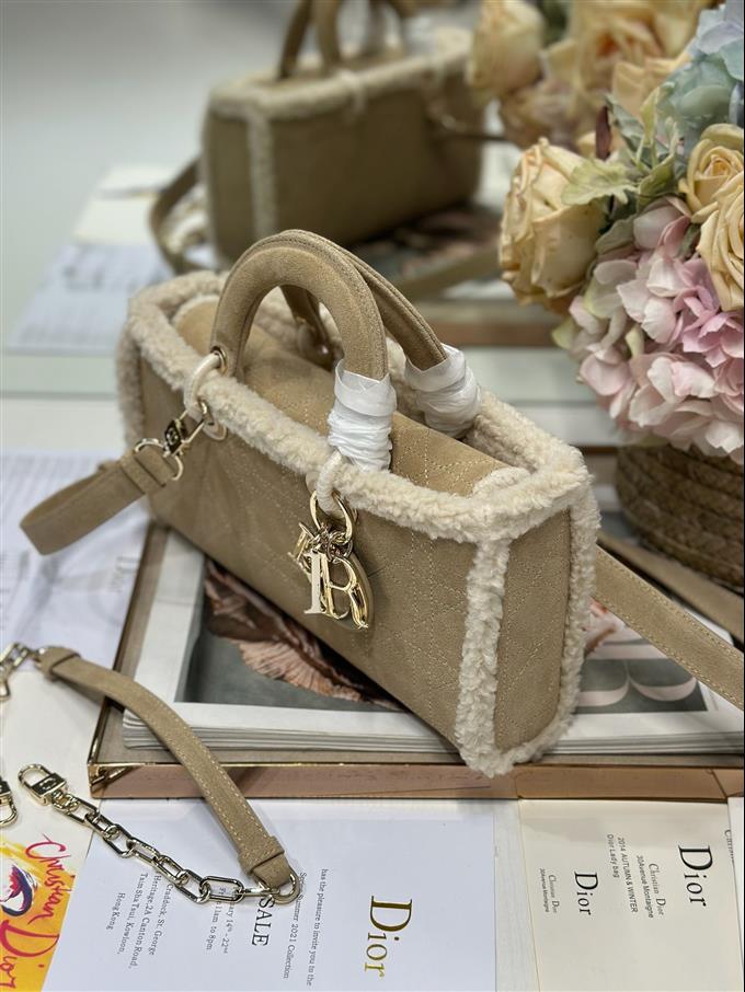 2025228Y850P204516642