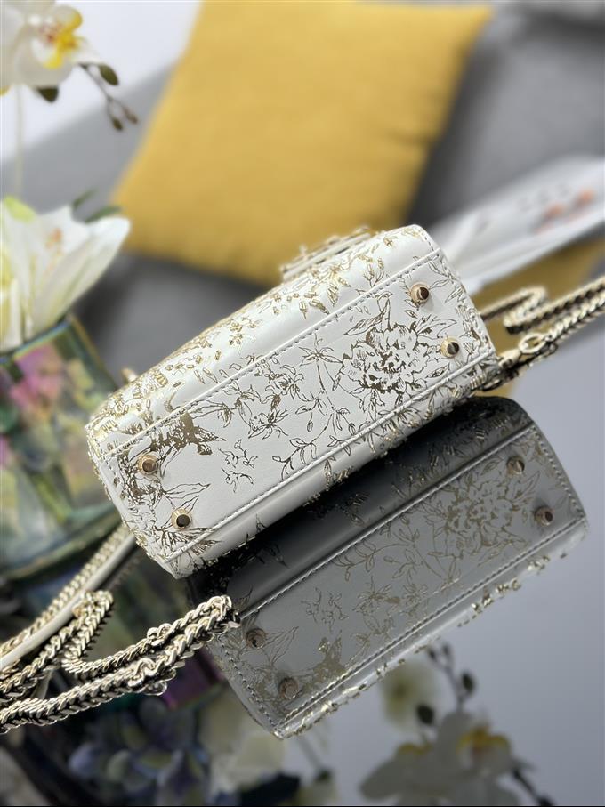 2025228Y1050P211854655