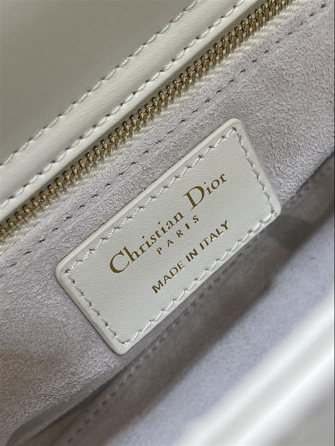 2025228Y1150P205546954