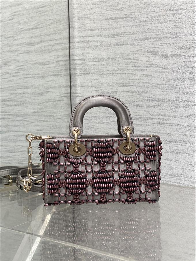 2025228Y1150P205547172